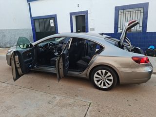 Volkswagen Passat CC 2013