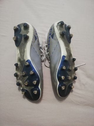 Botas de fútbol hombre