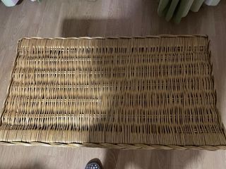 Juego silla y baúl de mimbre