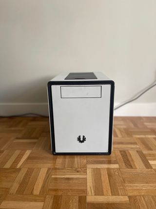 PC Gaming Blanco Ryzen 9.