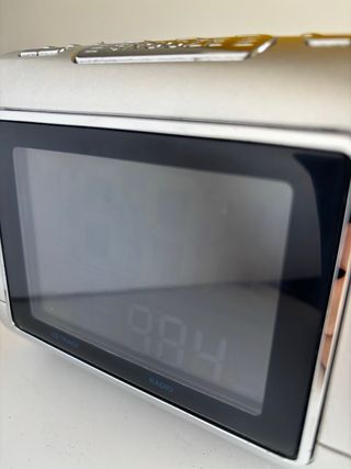 Radio Despertador AEG Plata
