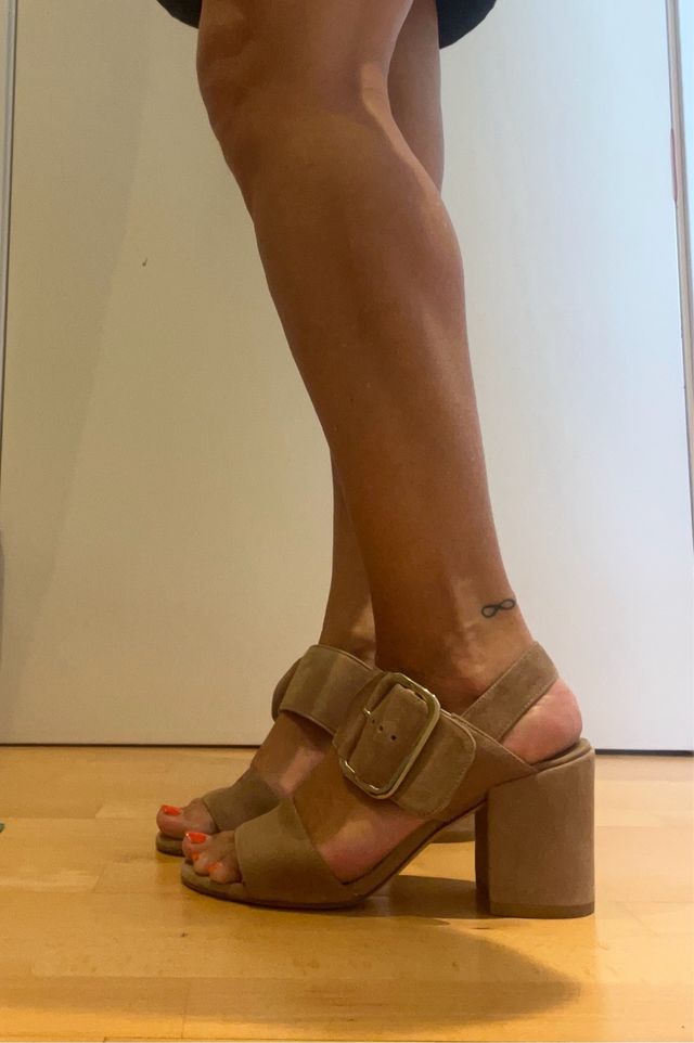 Sandalias Stuart Weitzman Beige Hebilla Talla 36.5