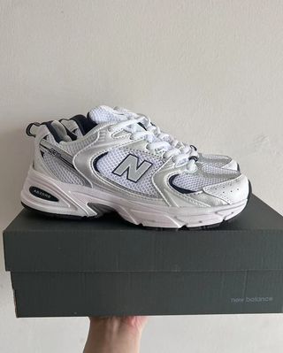 New Balance 530 Talla 45 Blanco Plata Marino