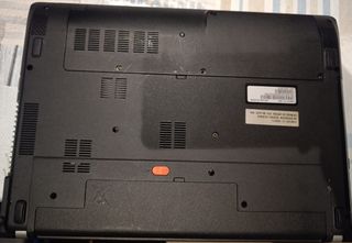 Portátil Acer Intel Core i5 4GB RAM 750GB HDD