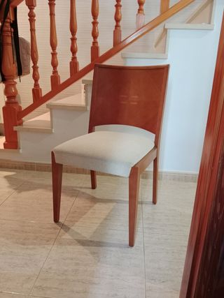 Conjunto 4 sillas de madera maciza