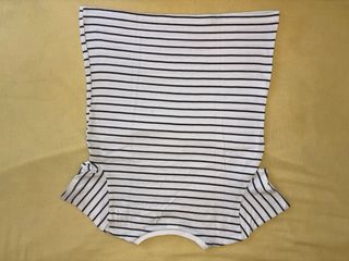 Lote 3 Camisetas Rayas y Lisa
4-5 años