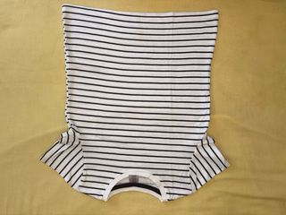 Lote 3 Camisetas Rayas y Lisa
4-5 años