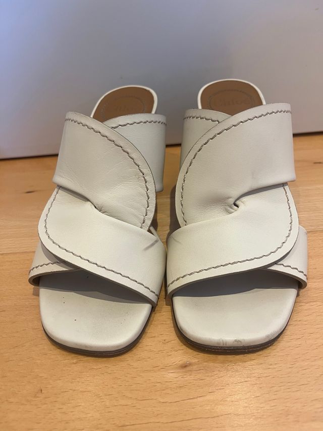Sandalias Chloe Tacón Ancho off white