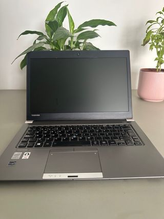 Portátil Toshiba Portege Gris
