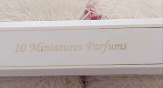 Set di 10 profumi in miniatura della collezione Paris