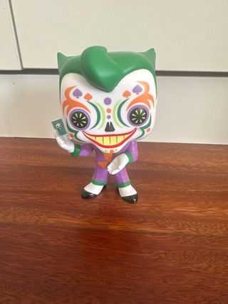 Funko Pop Harley Quinn y Joker Día de Muertos.