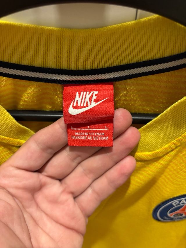 Camiseta PSG Nike Amarilla