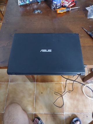 Portátil Toshiba Plata y Negro