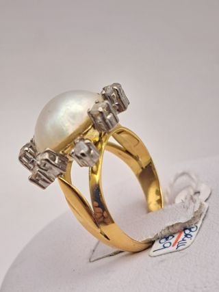 Anillo Oro 18K Perla y Diamantes
