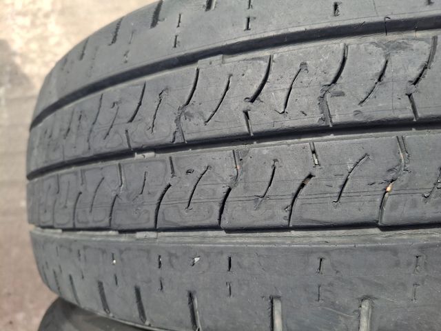 Neumáticos de coche