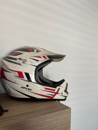 Casco Motocross BYE Blanco y Rojo