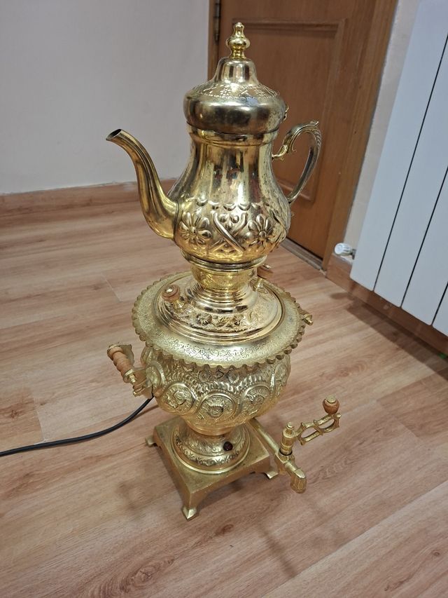 Samovar Marroquí Dorado