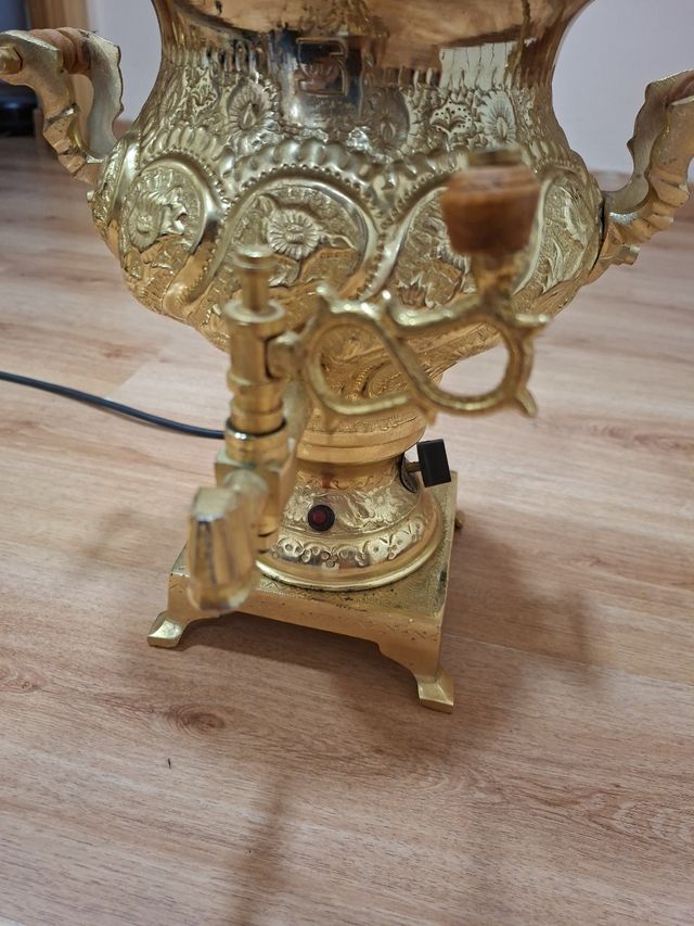 Samovar Marroquí Dorado