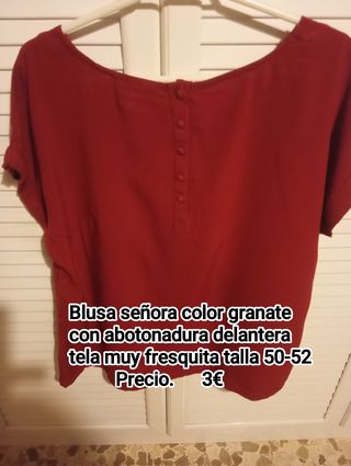 Blusa granate con botones talla 50-52