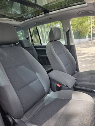 Volkswagen Touran 2013