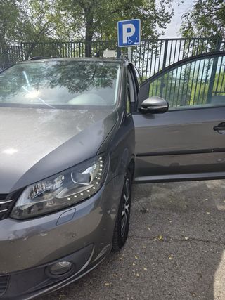 Volkswagen Touran 2013