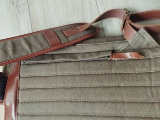 Mochila Cuero Vegetal, con espacio para laptop
