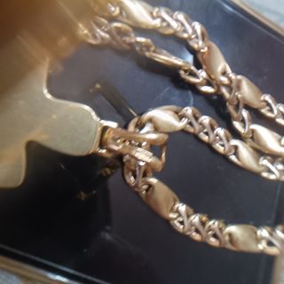 Collana con ciondolo croce oro 18k