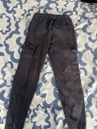 Pantalón cargo negro talla 13/14