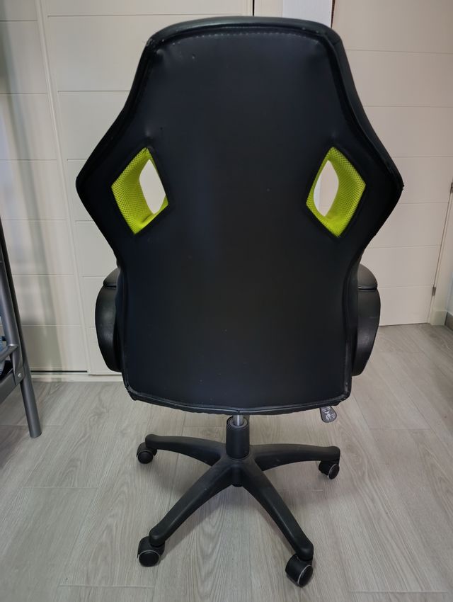 Silla Gamer Negra y Verde