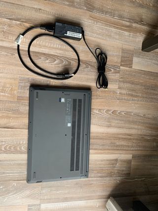 Lenovo ThinkBook i3 10ª Gen 8GB RAM