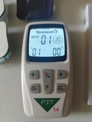 Tesmed Fit Electroestimulador Muscular EMS, TENS