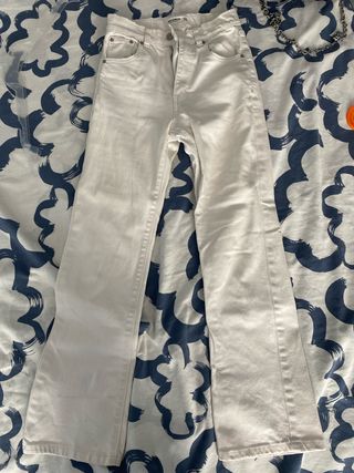 Pantalones anchos Pull&Bear blancos talla 32