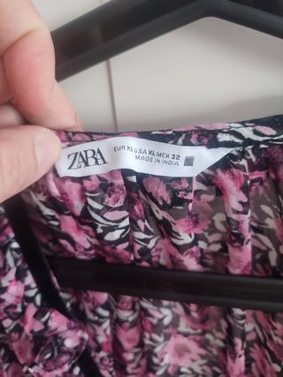 Blusa Zara Gasa Estampada Flores Rosa Talla XL 