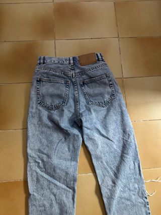 Pantalón vaquero Ripped Talla 32