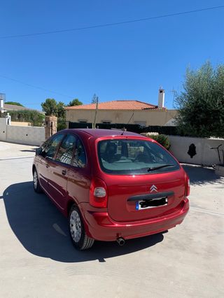 Citroen C4 Picasso 2011