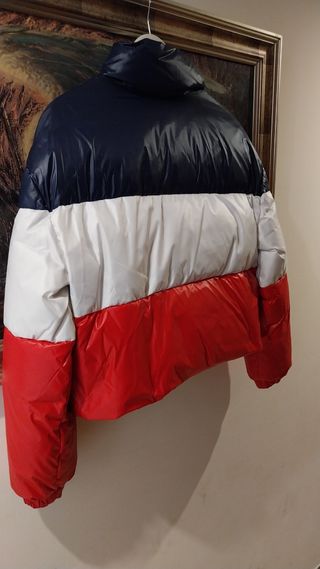 Chaqueta de plumas Levi's. Talla S.