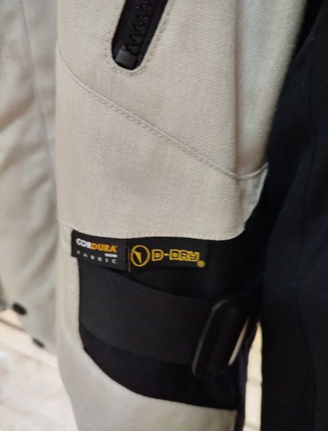 Chaqueta Dainese Tempest 2 Talla 54