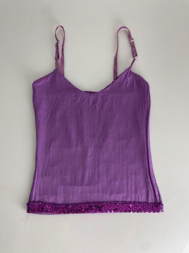 Top con paillettes viola