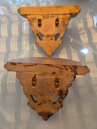 Mensulas doradas decorativas