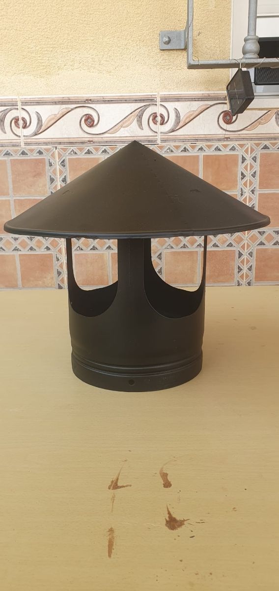 Sombrerete para chimenea de metal