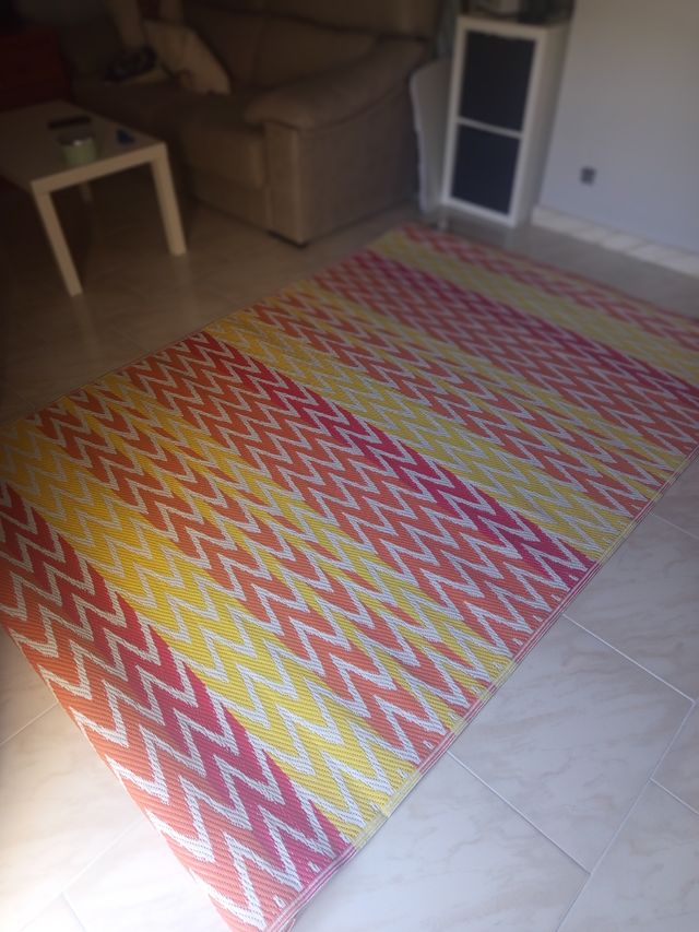 Alfombra de exterior con zig-zag