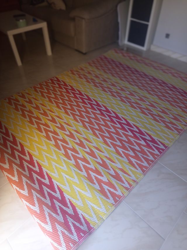 Alfombra de exterior con zig-zag