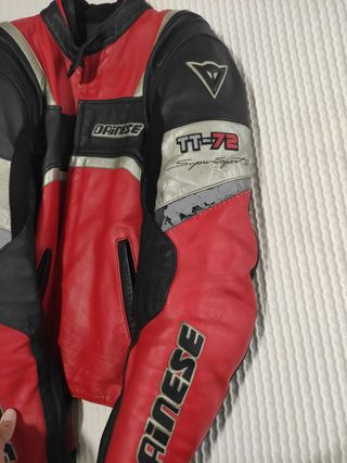 Chaqueta Cuero Dainese Hombre Roja y Negra