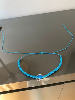 Choker macramè con ape