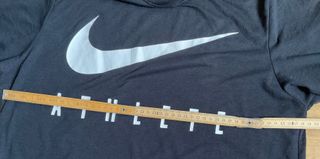 T-shirt Nike nera Athlete Taglia M