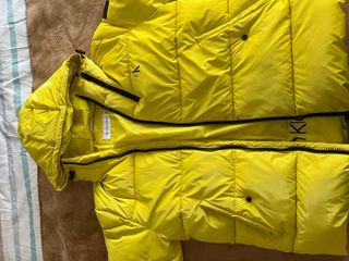 Chaqueta Calvin Klein Amarilla Talla S  oversize