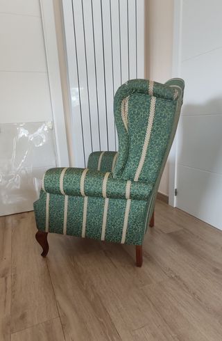 2 butacas de tela con rayas