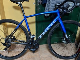 Bicicleta Gravel Trek Azul