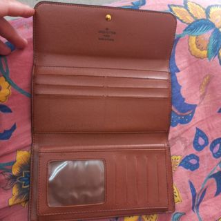 Cartera Louis Vuitton Marrón y Dorada