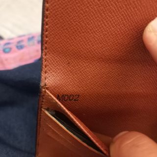 Cartera Louis Vuitton Marrón y Dorada